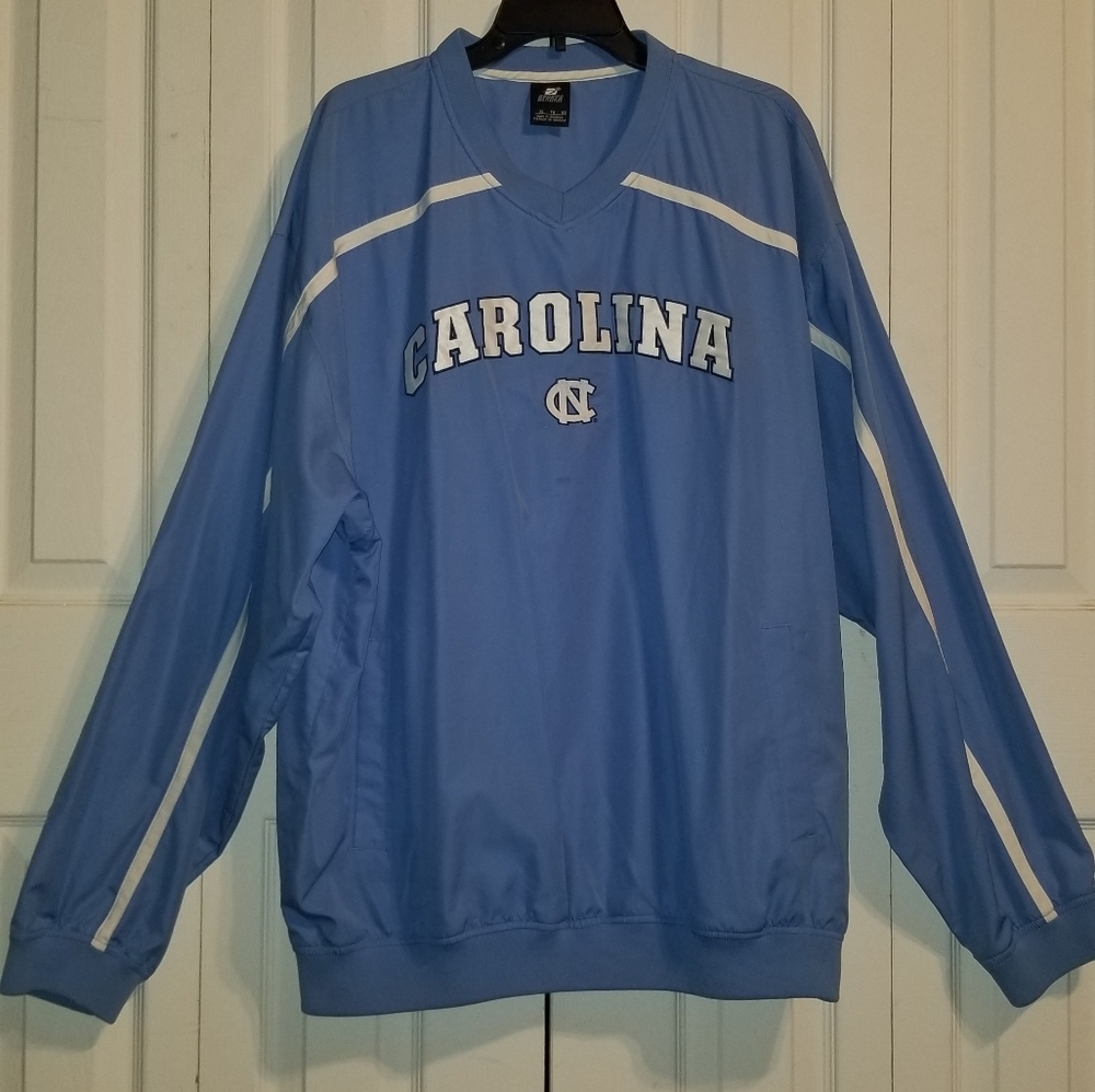 University North Carolina windbreaker